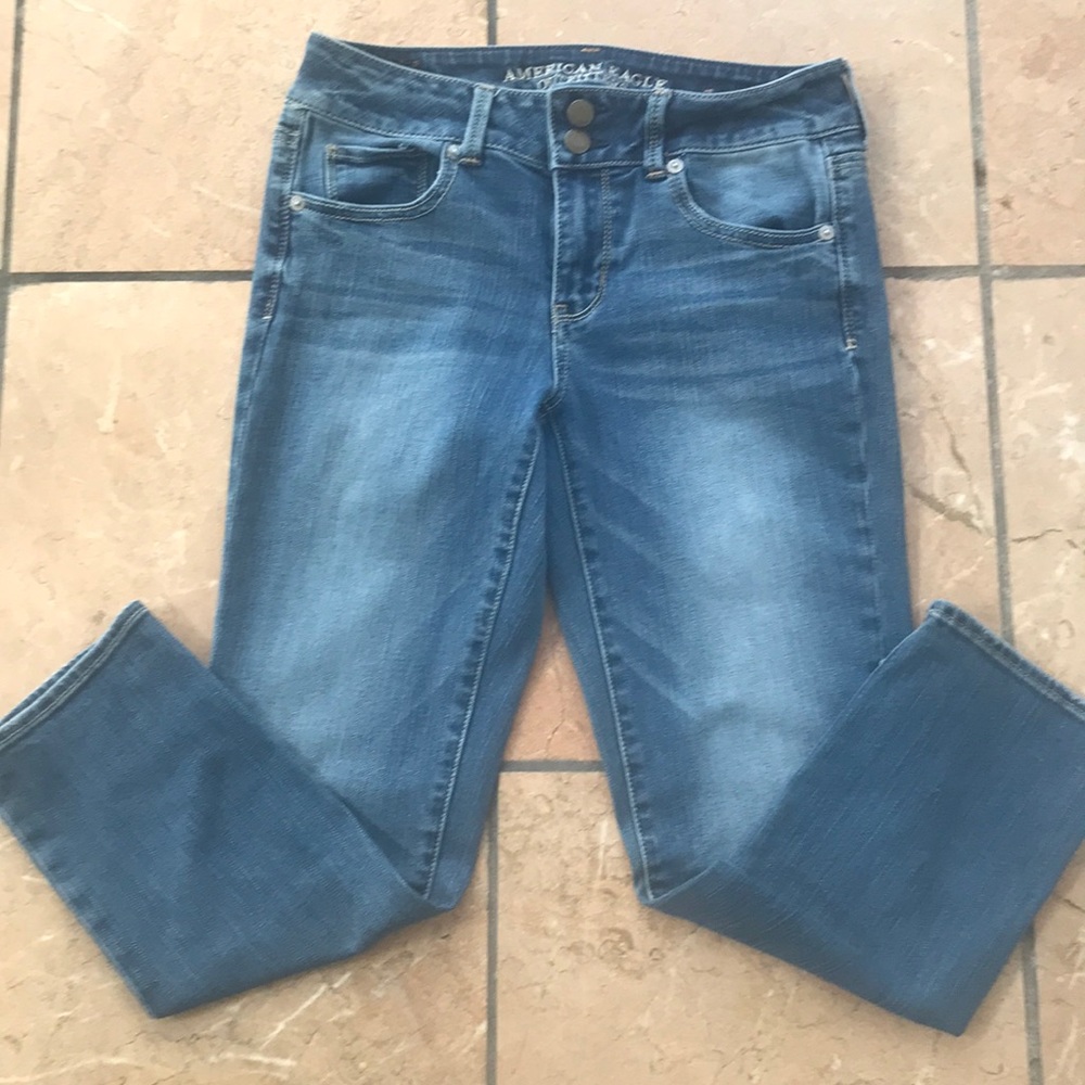 American Eagle Artist Crop Jeans Size 4